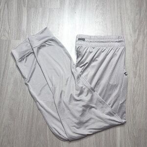 Born Primitive NWT Meduim Silver Men's Rest Day Jogger 2.0
